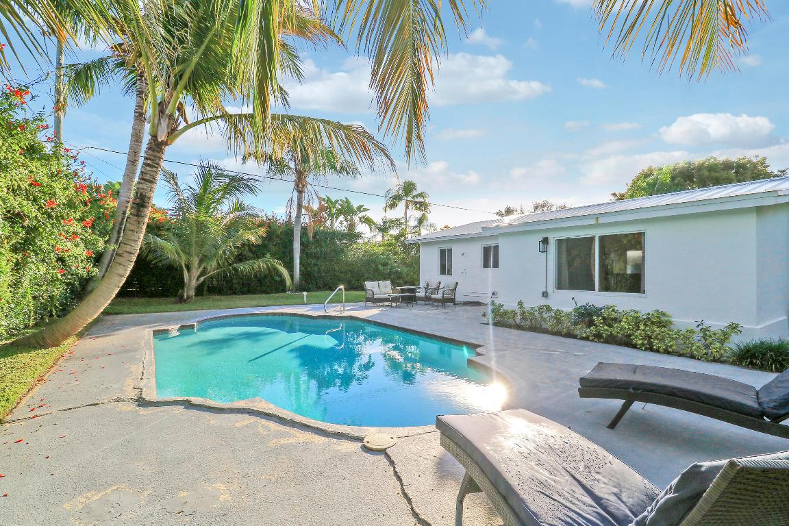 405 Ebbtide Drive Drive