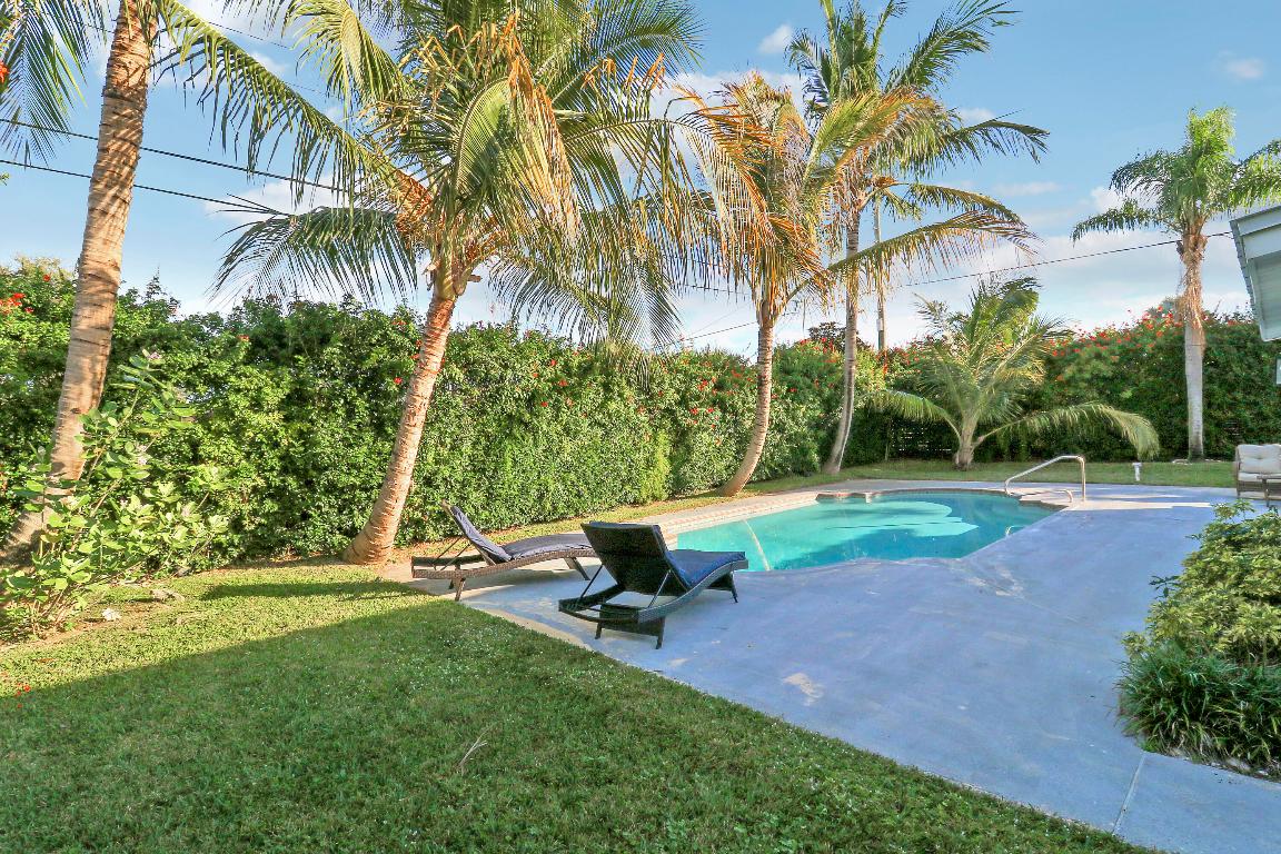 405 Ebbtide Drive Drive