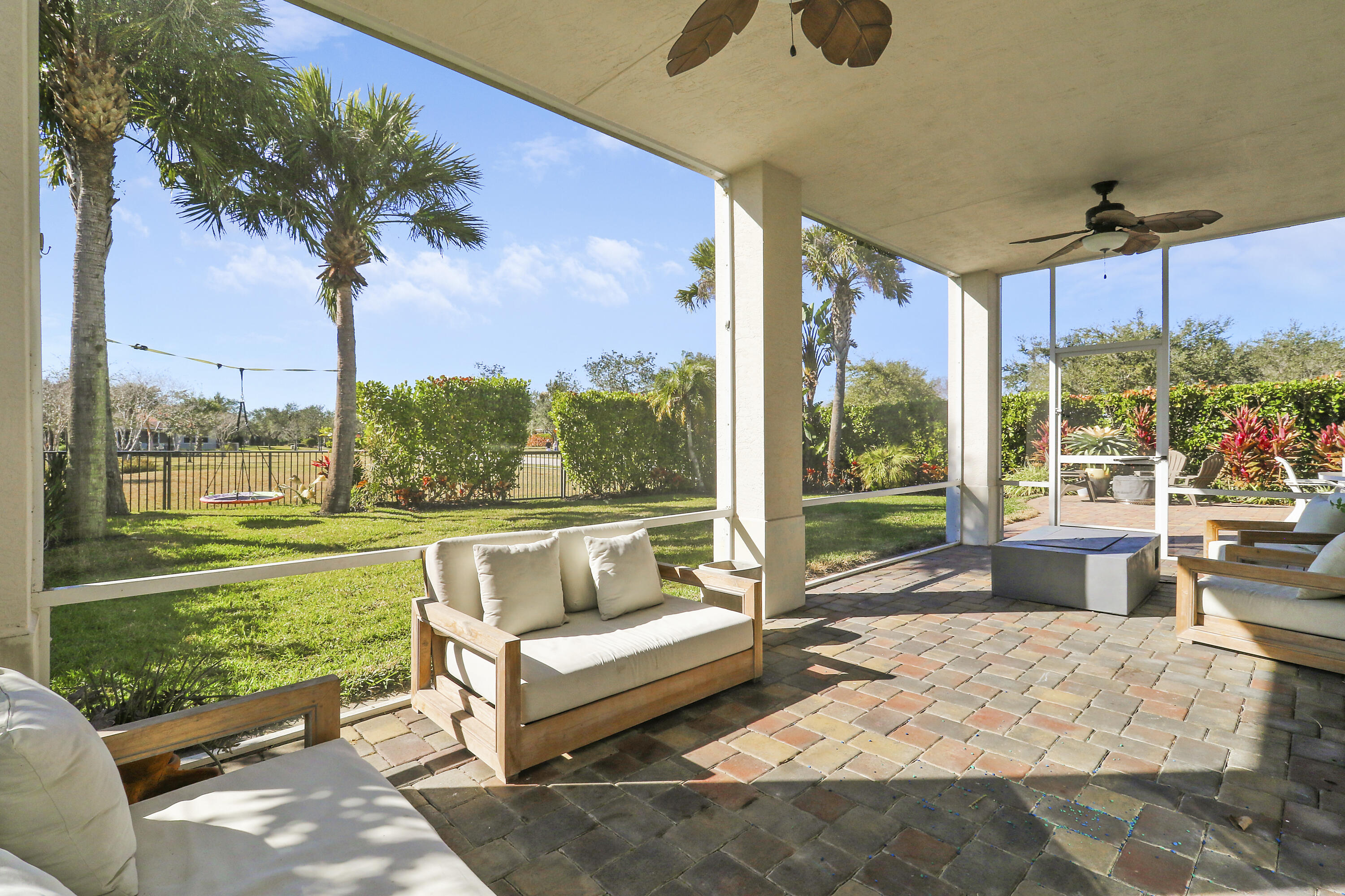 156 Andros Harbour Place