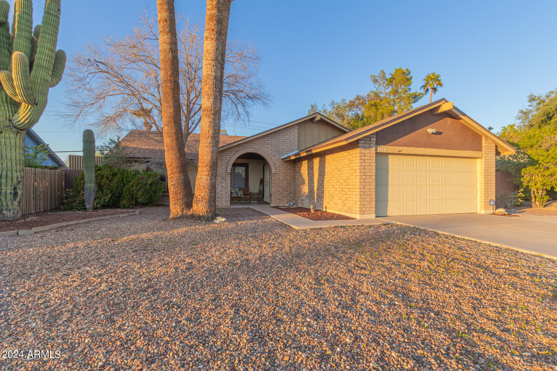 3156 W JUNIPER Avenue