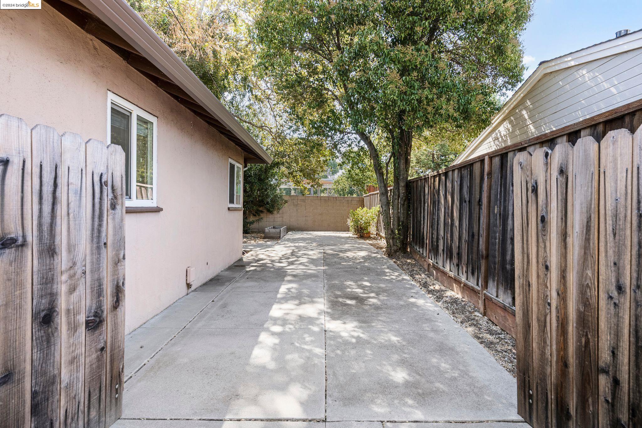 209 Cleopatra Drive