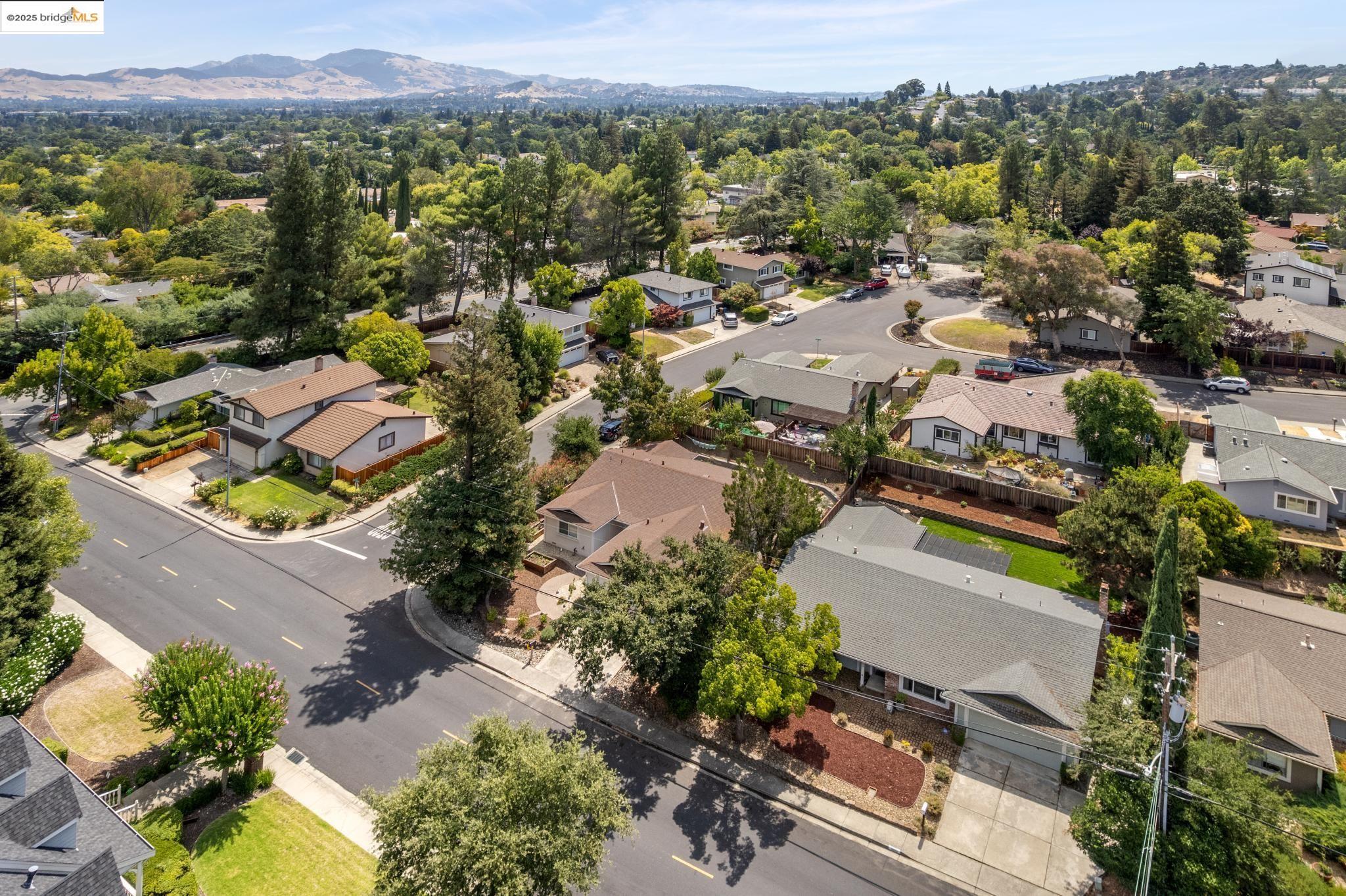 3093 Diablo View Rd