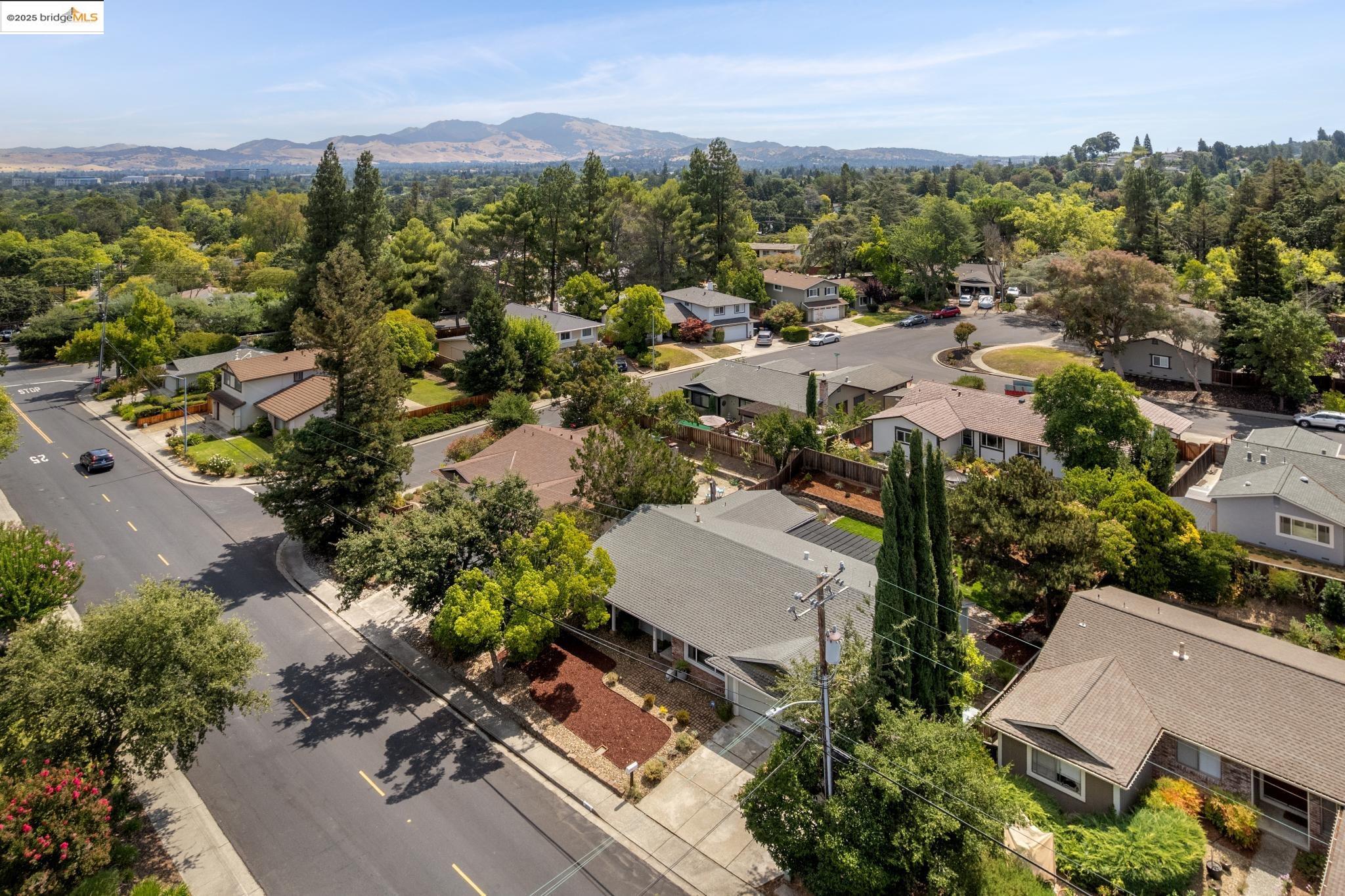 3093 Diablo View Rd