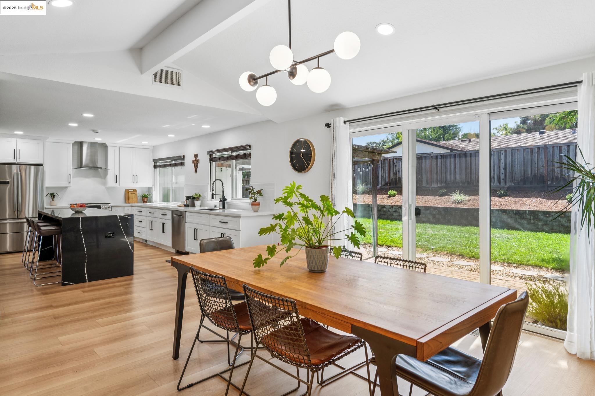 3093 Diablo View Rd
