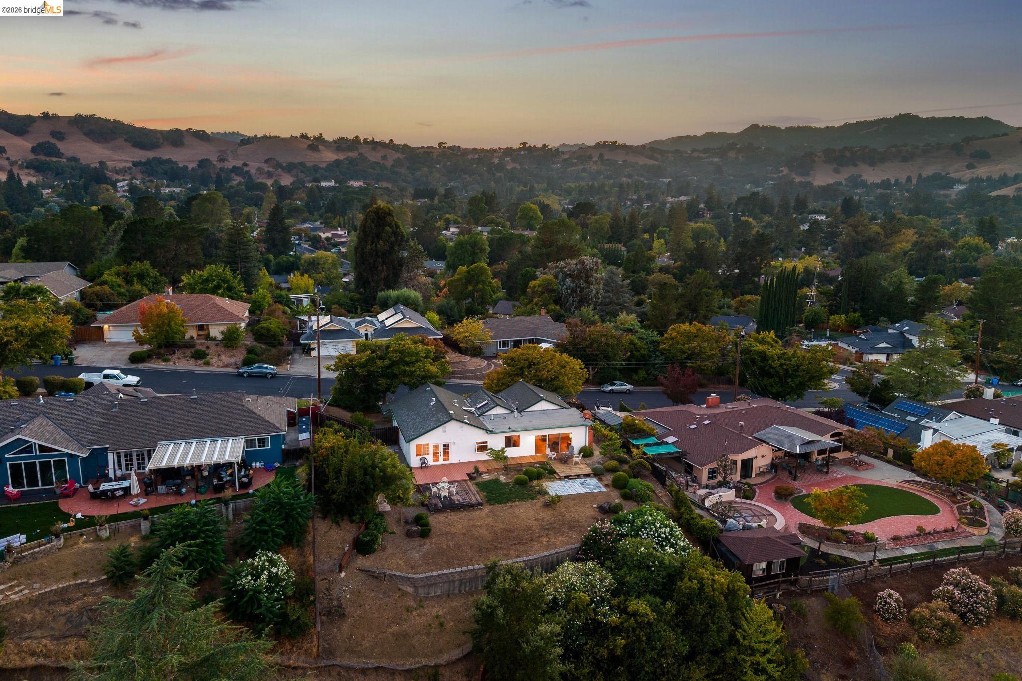1540 Encanto Place