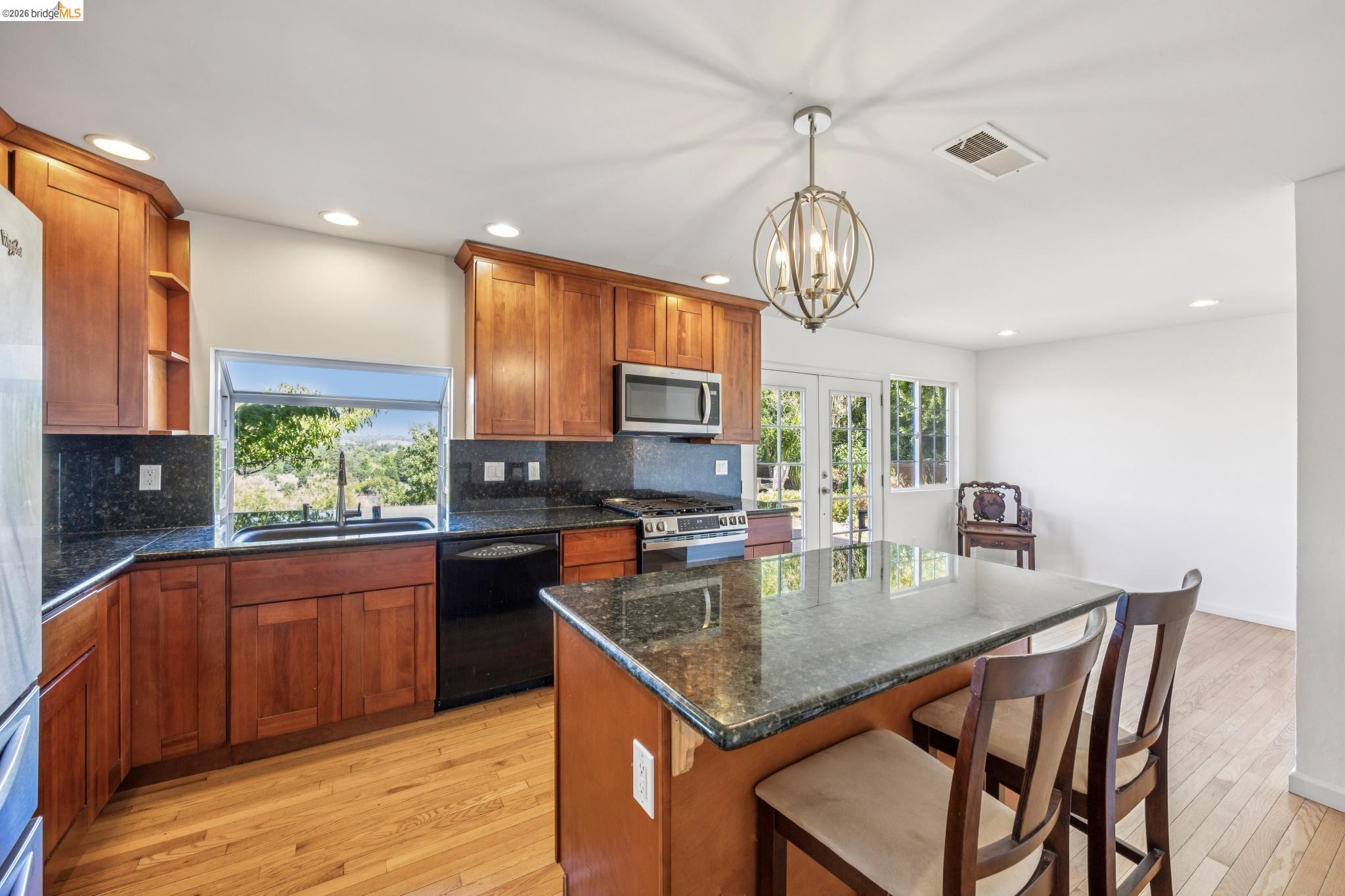 1540 Encanto Place