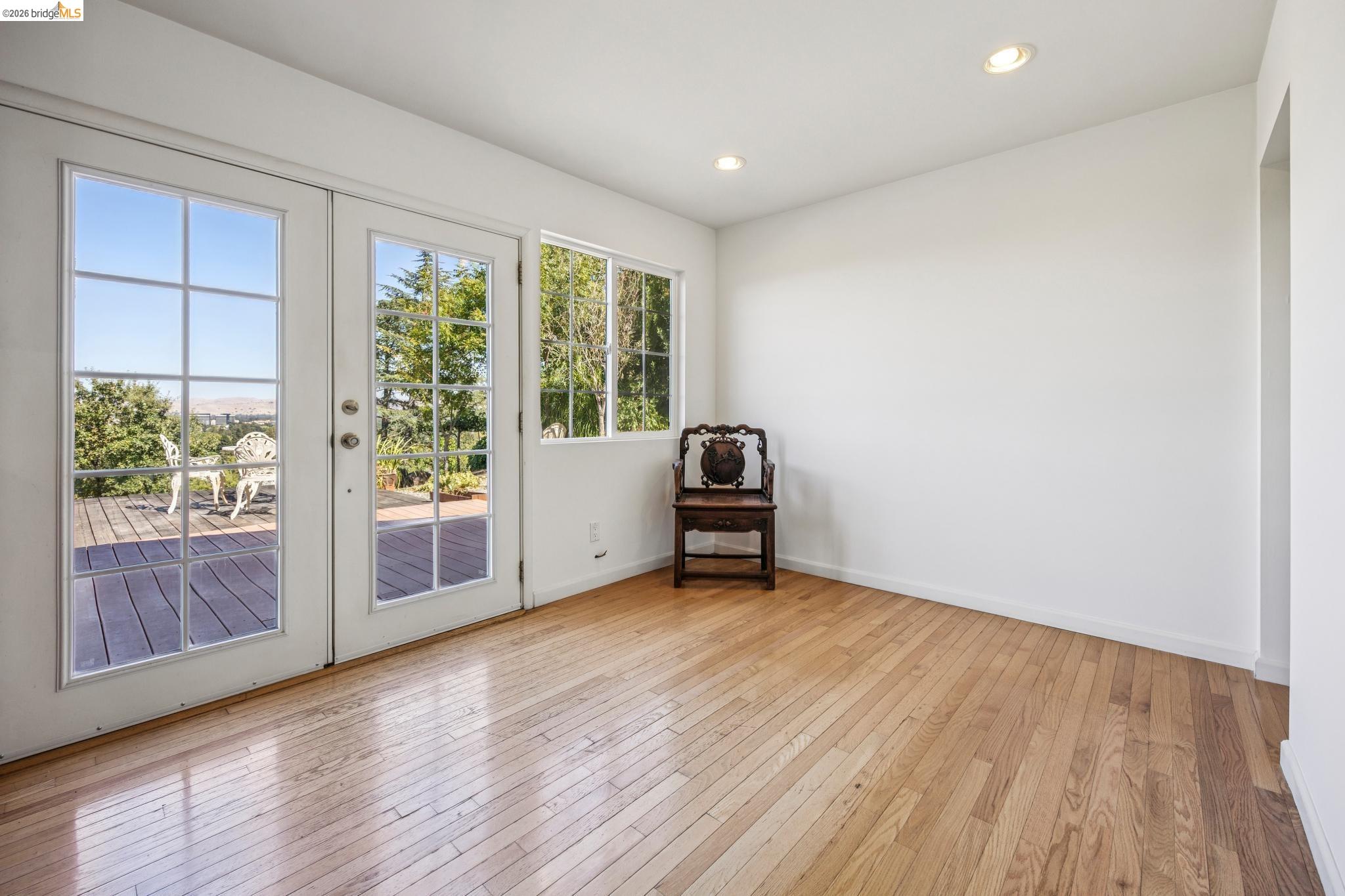 1540 Encanto Place