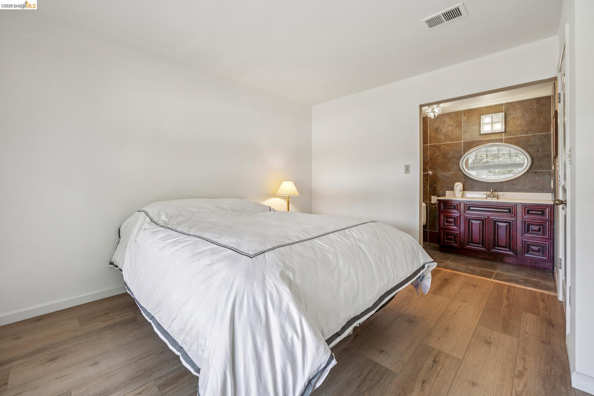 1540 Encanto Place