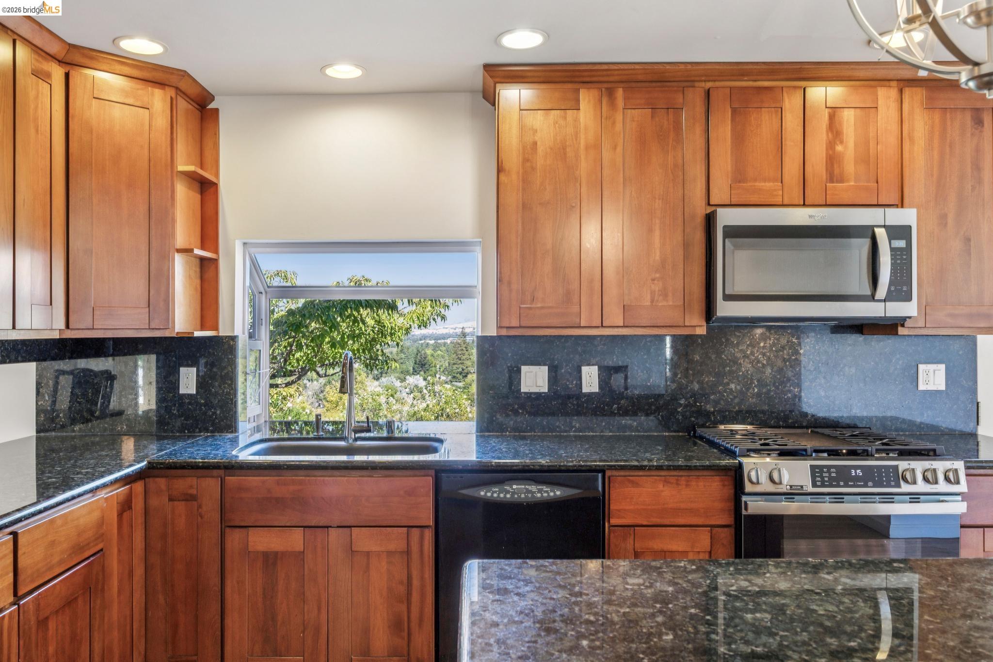 1540 Encanto Place