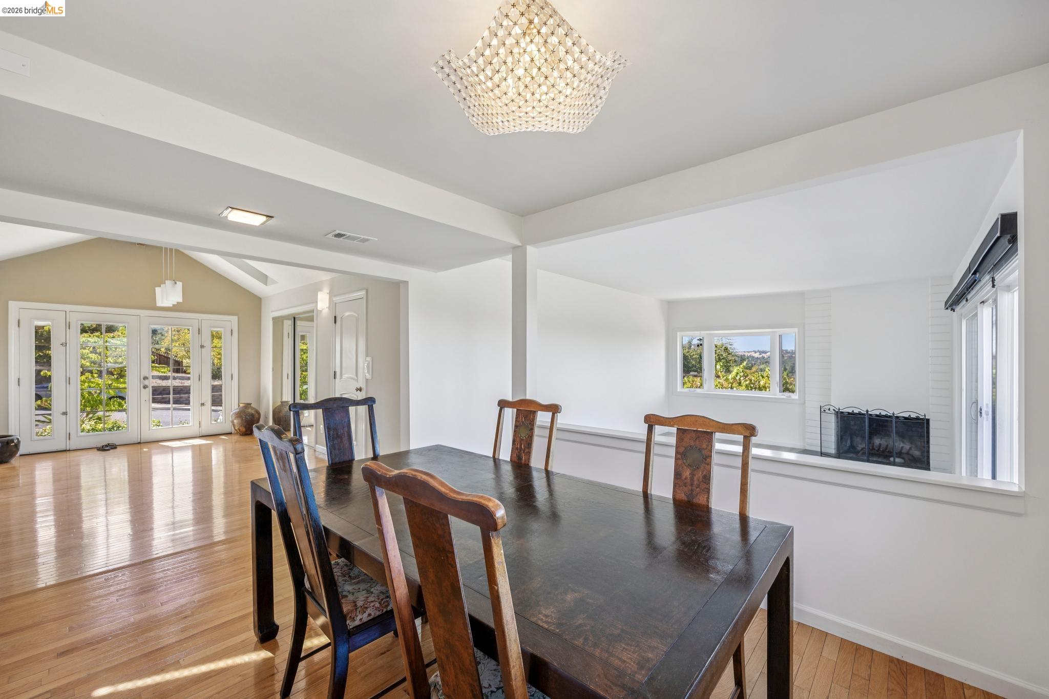 1540 Encanto Place