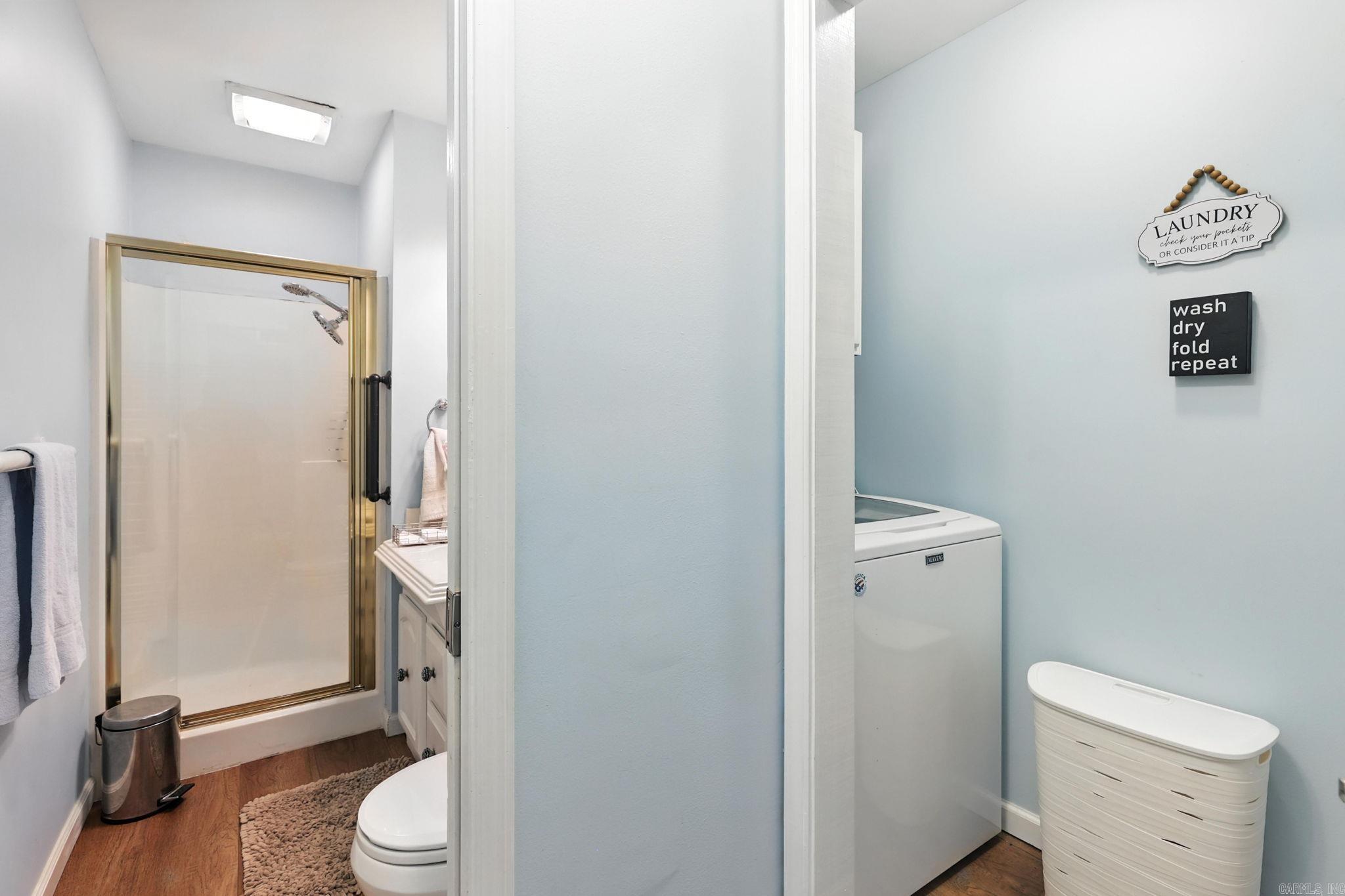 15808 Taylor Loop