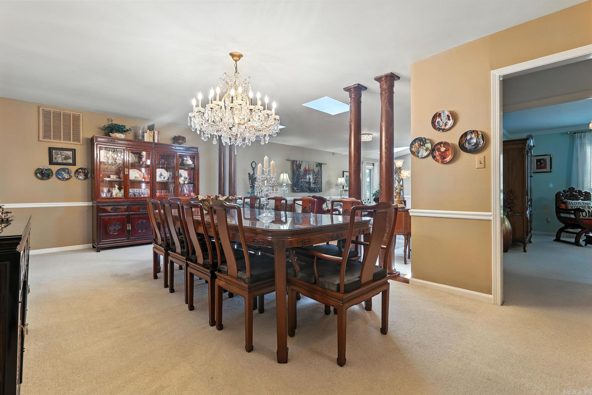 15808 Taylor Loop