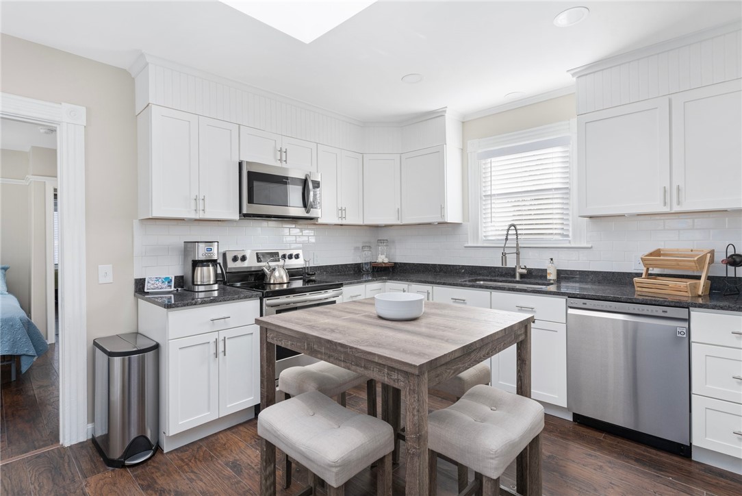 845 Main Street 1