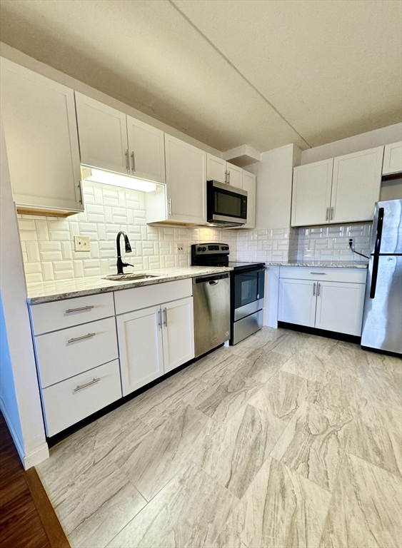 80 N Warren St # 7