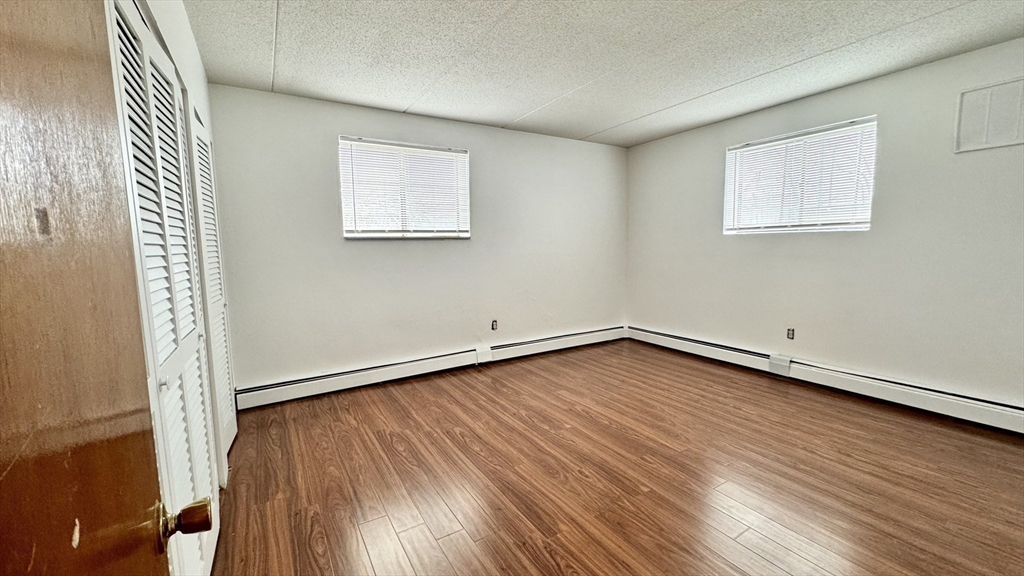 80 N Warren St # 7