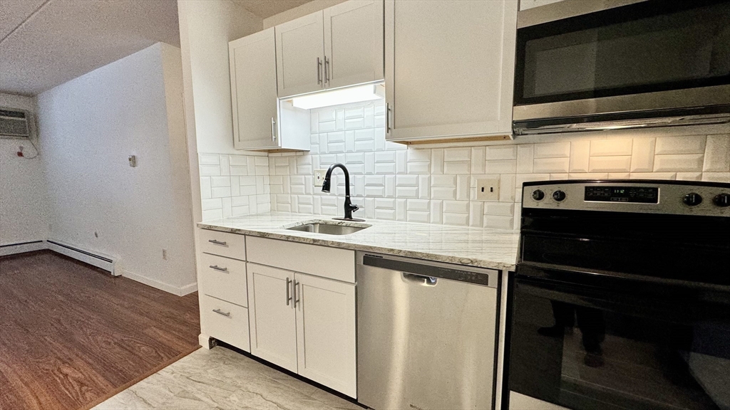 80 N Warren St # 7