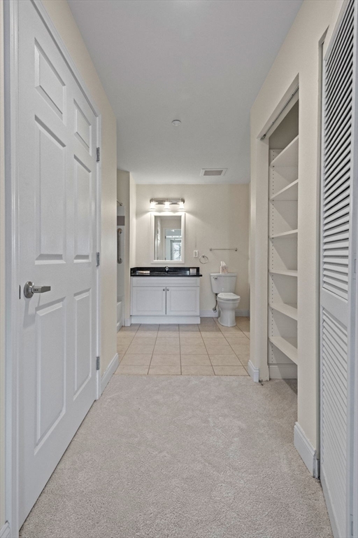 10 Seaport Dr # 2203