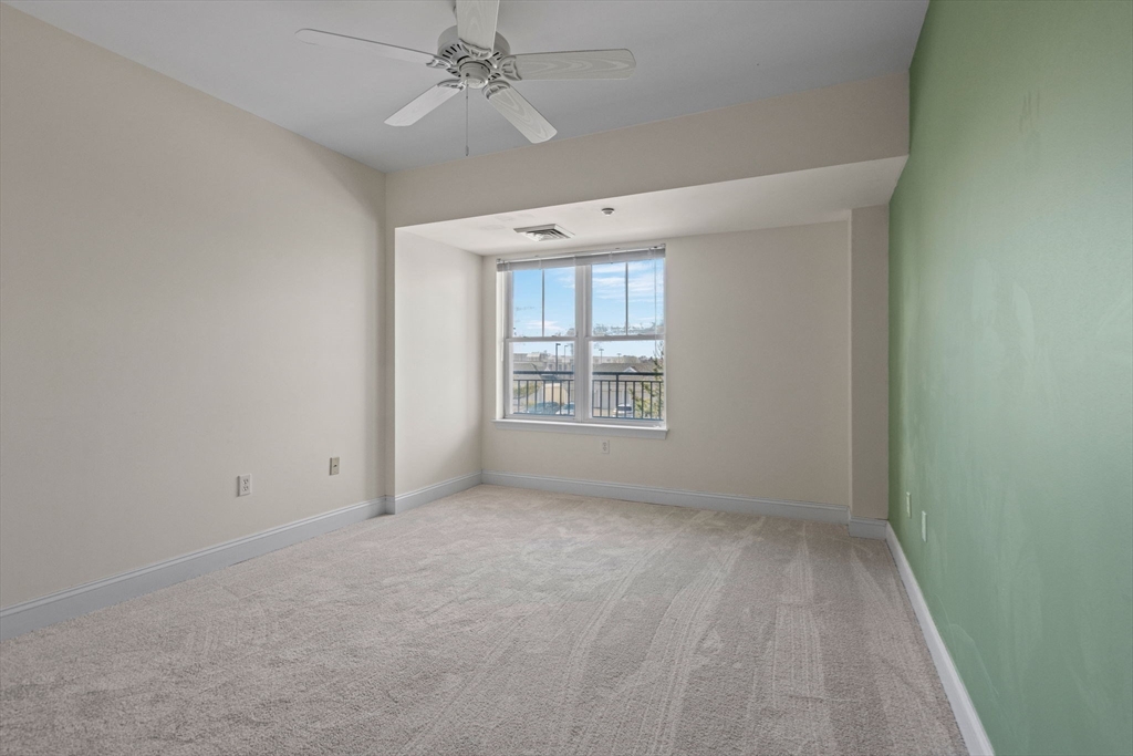 10 Seaport Dr # 2203