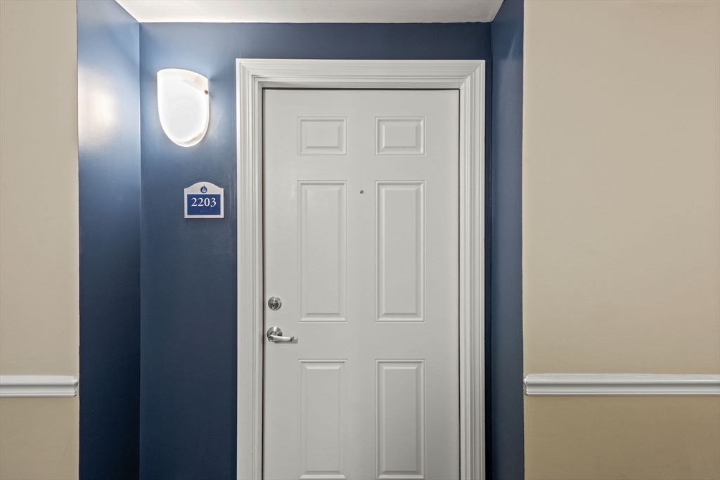 10 Seaport Dr # 2203