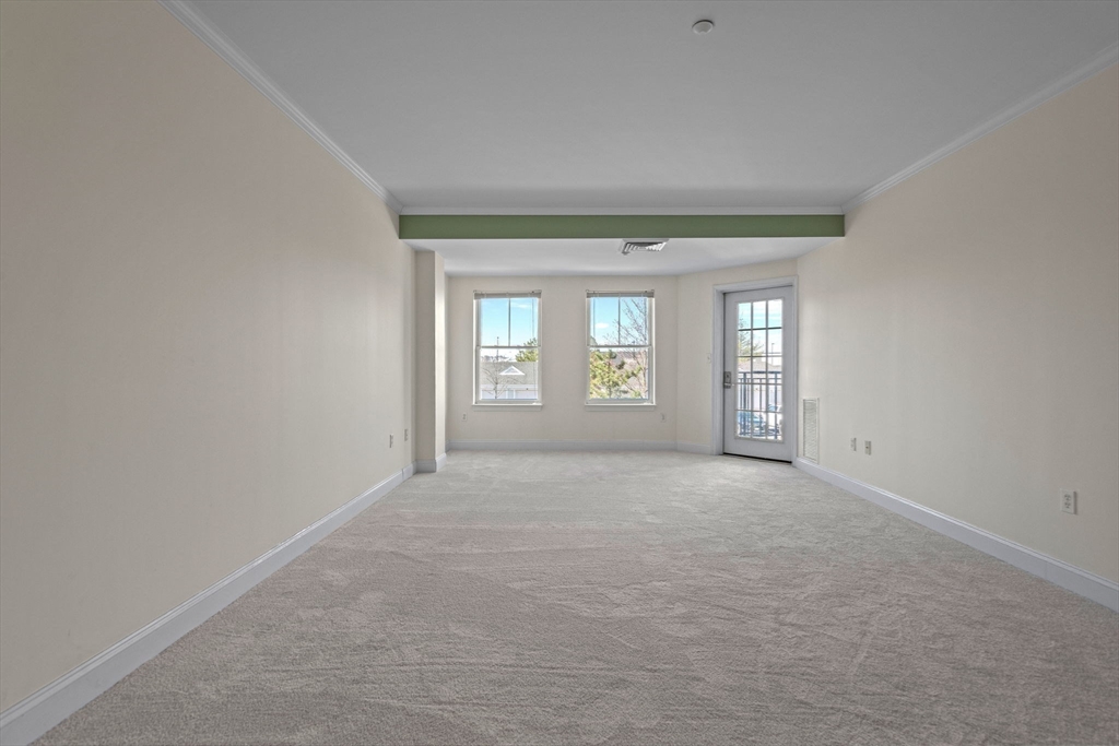 10 Seaport Dr # 2203