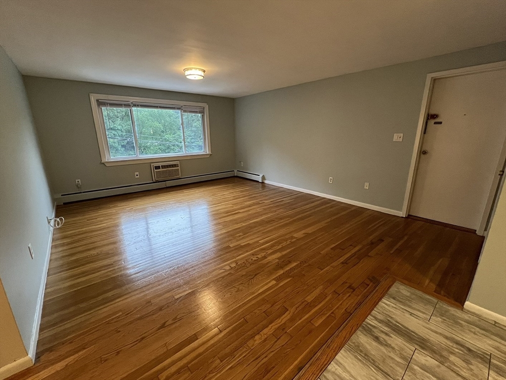 1 Albert Drive # 11