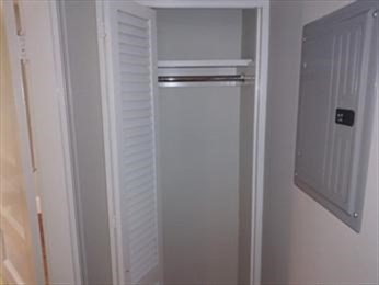 1253 Massachusetts Ave # 3