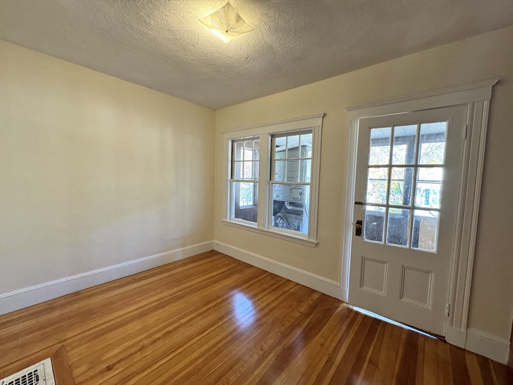 44 Peirce St # 2