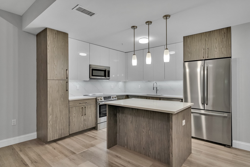 771-781 Harrison Ave # G9