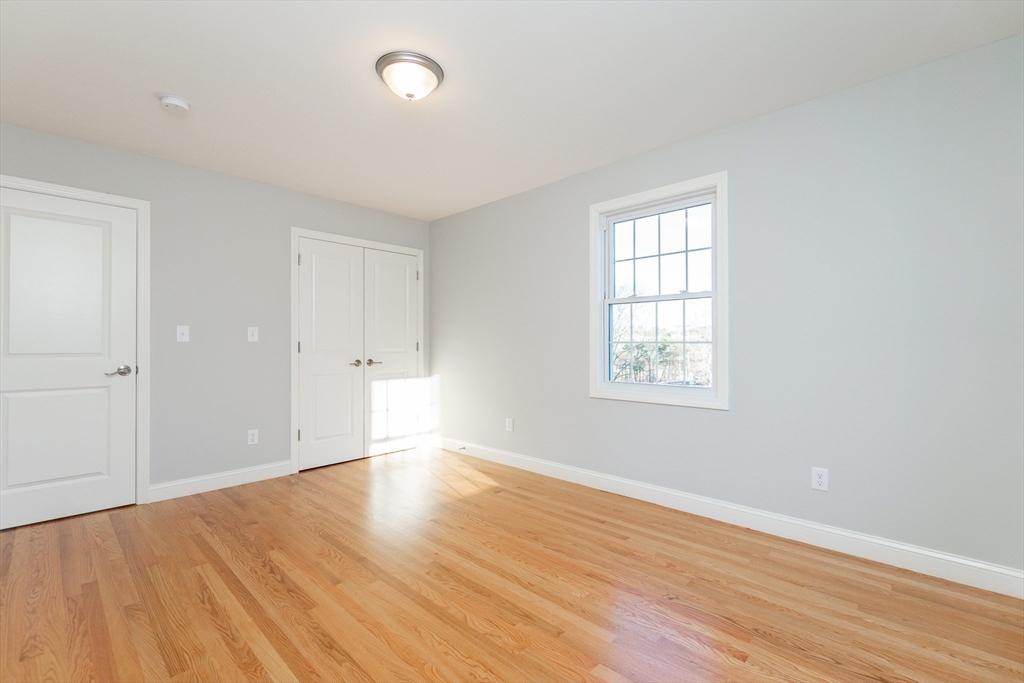 7 Juneau Ave # 7
