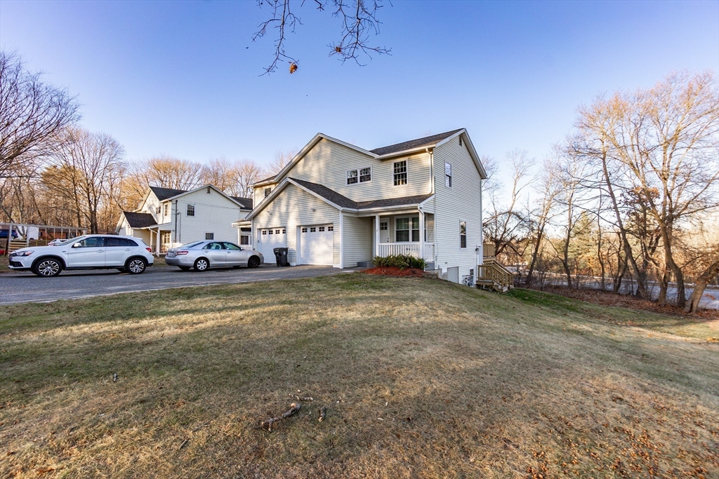 7 Juneau Ave # 7