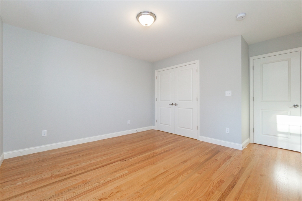 7 Juneau Ave # 7