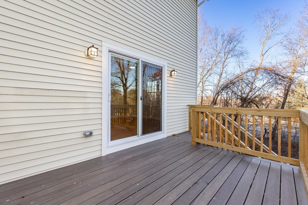 7 Juneau Ave # 7