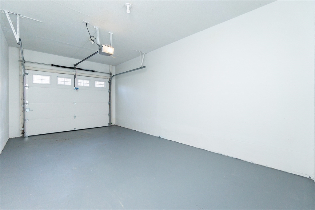 7 Juneau Ave # 7