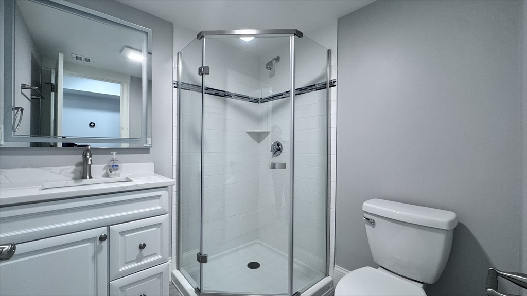 27-29 Aberdeen Rd # 1