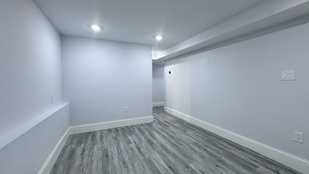 27-29 Aberdeen Rd # 1