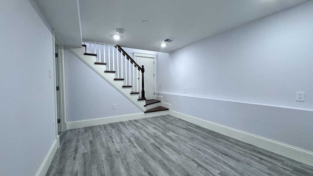 27-29 Aberdeen Rd # 1