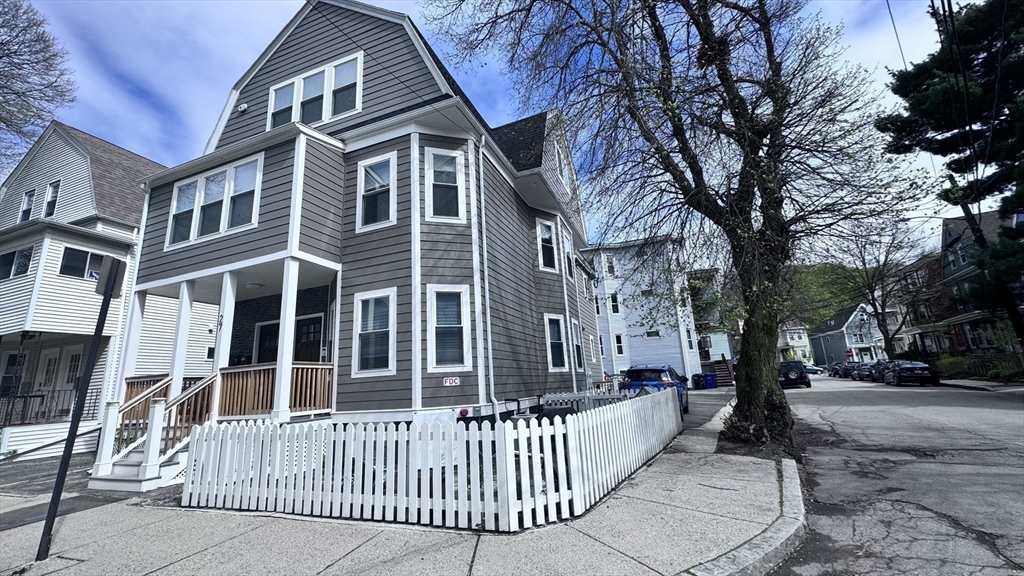 27-29 Aberdeen Rd # 1