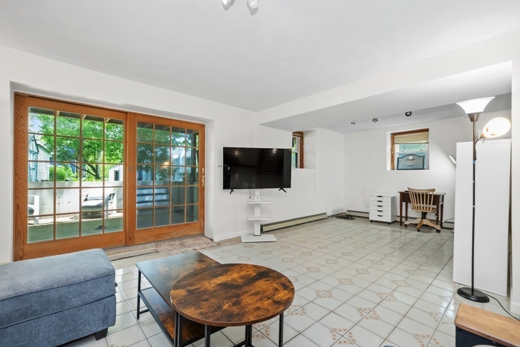 131 Woodside Lane