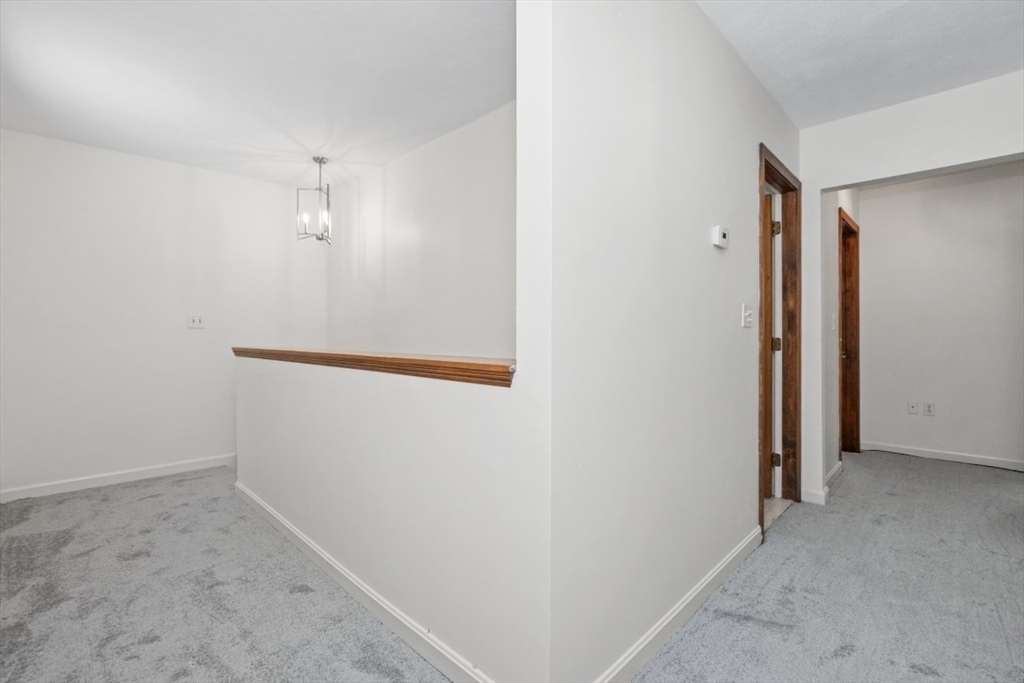 131 Woodside Lane