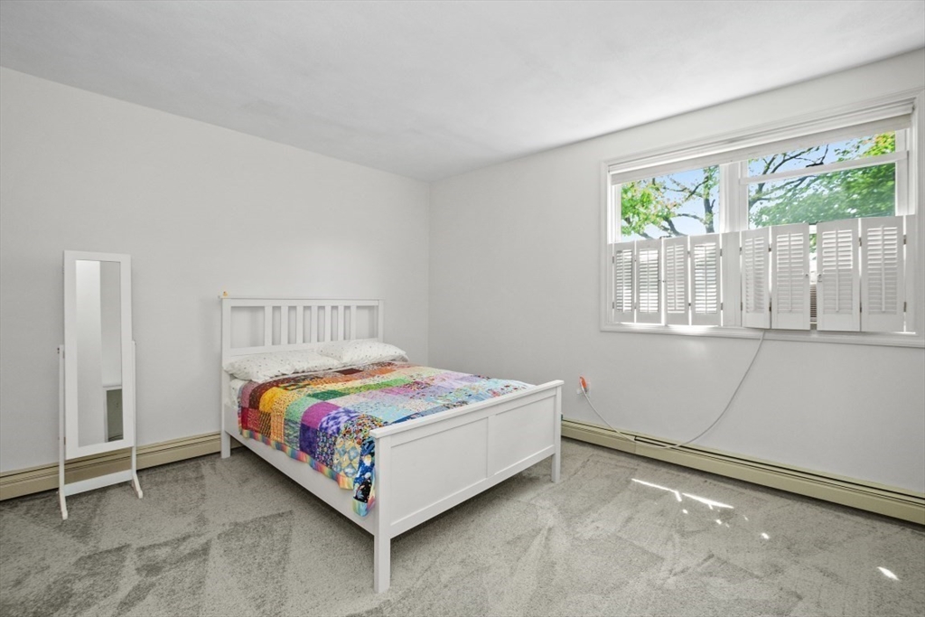 131 Woodside Lane