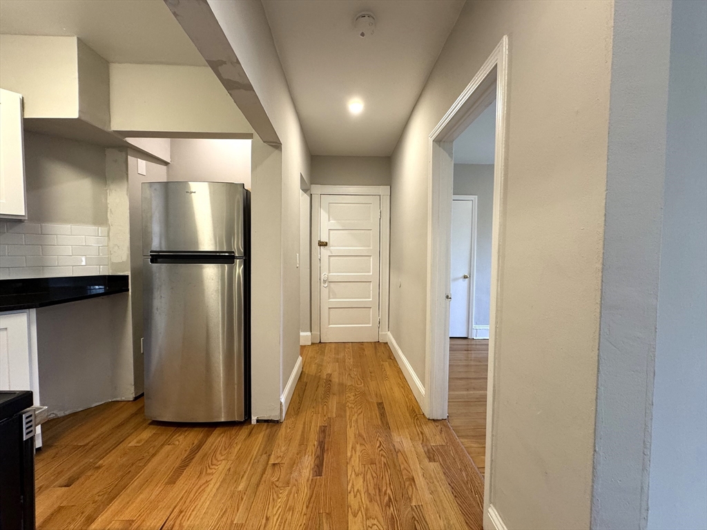 8 Langmaid Ave # 12