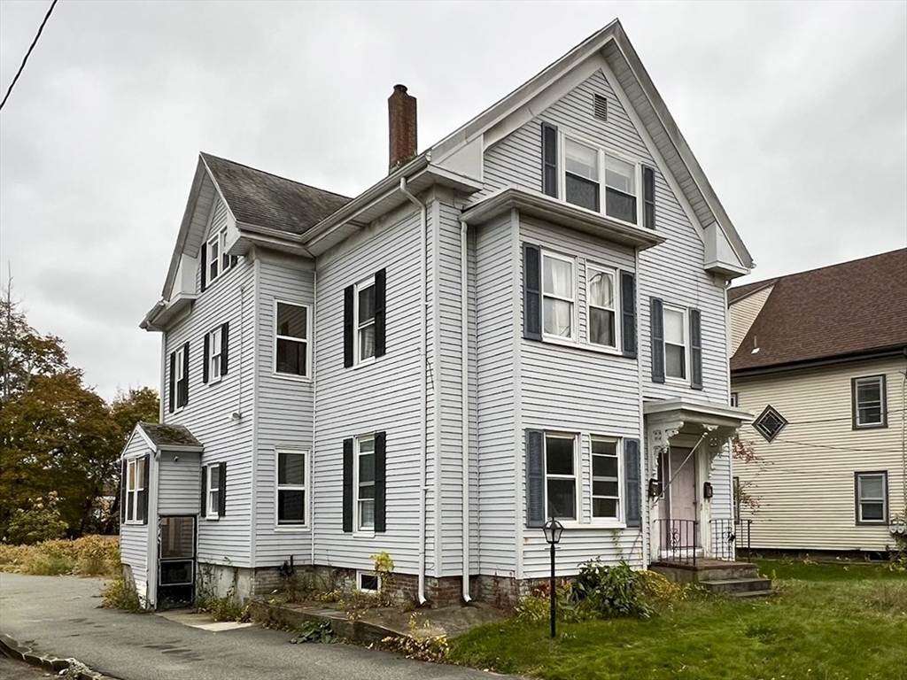 226 W Main St