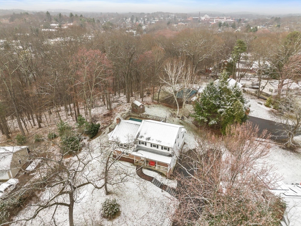 11 Ethelyn Cir