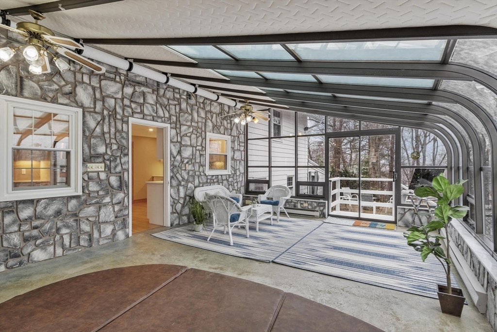 11 Ethelyn Cir