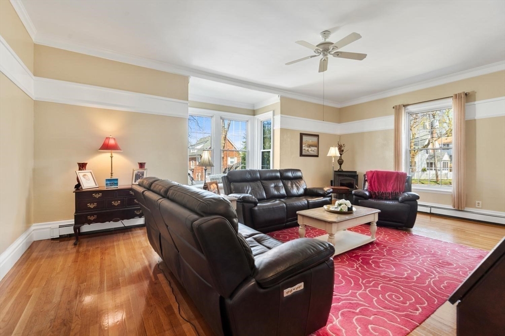 32 Lincoln Rd