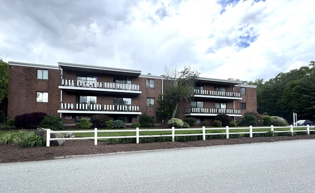 80 North Warren # 20