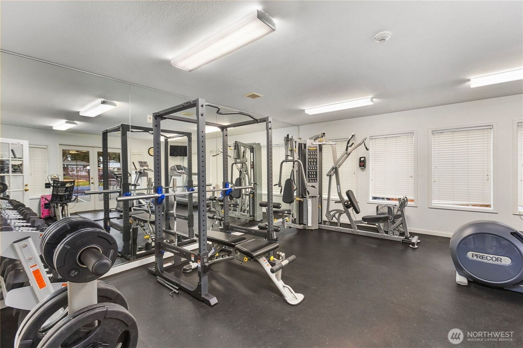 23311 Cedar Way Unit: P201