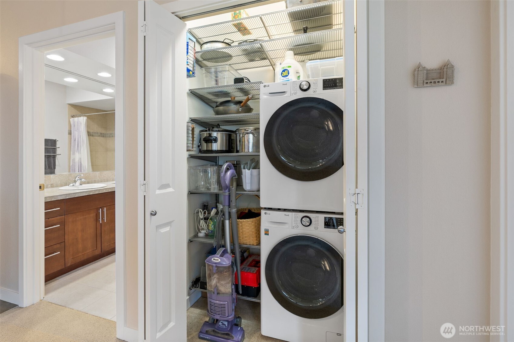 5440 Leary Avenue NW Unit: 617