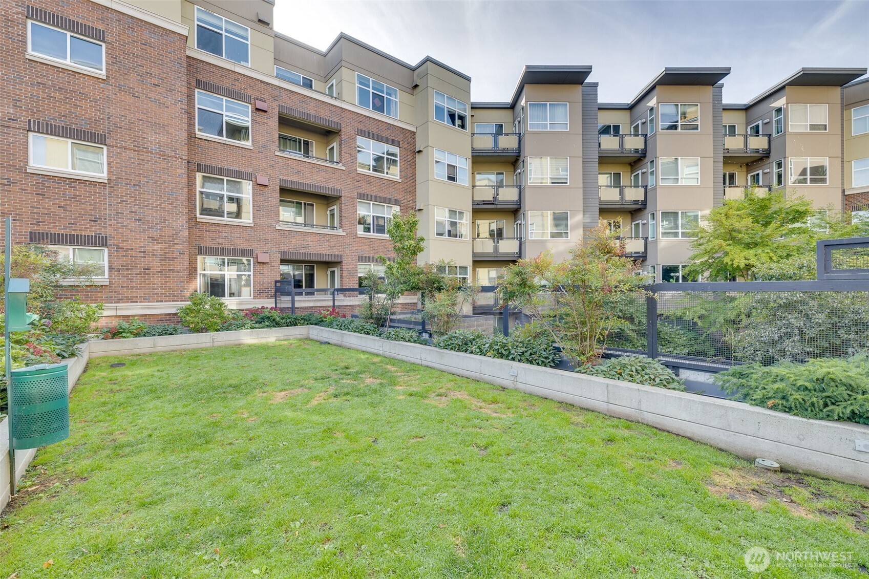 5440 Leary Avenue NW Unit: 617
