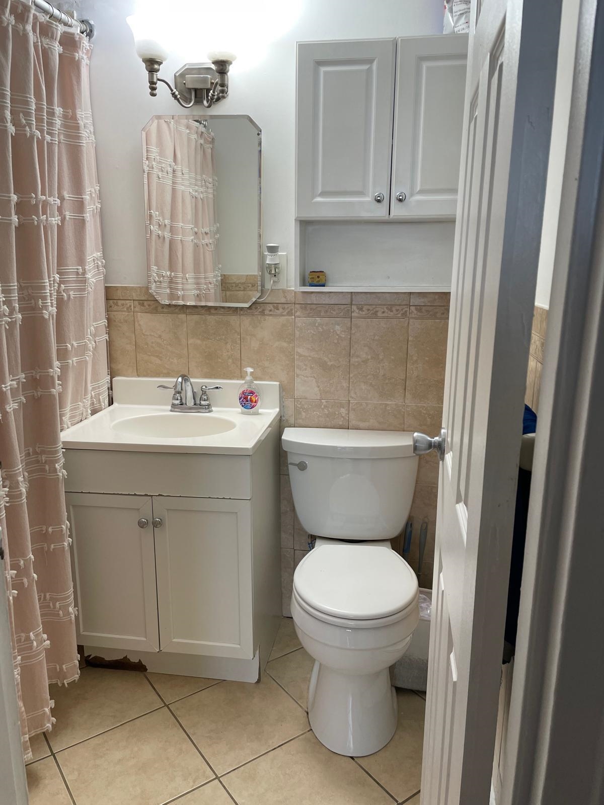 8829 KENNEDY BLVD Unit: C1